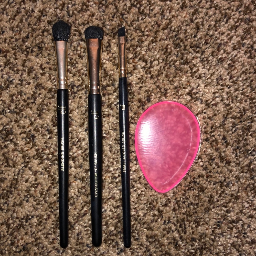 Elf makeup brushes NEW